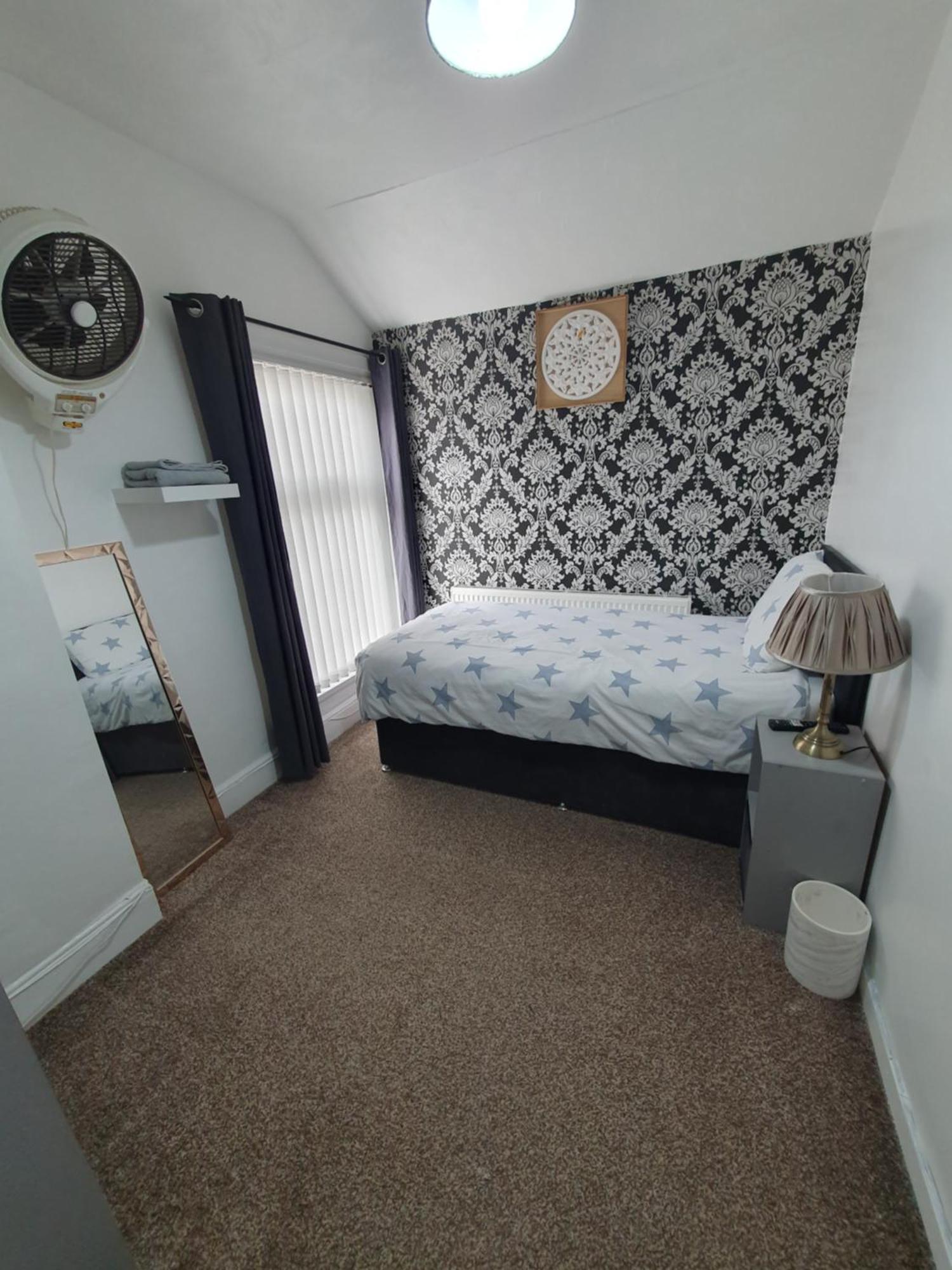 Private Room In カーディフ エクステリア 写真